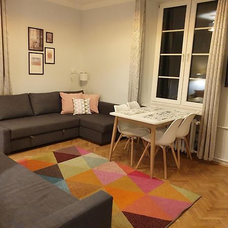 Charming Apartment In The Old Town Warschau Exterior foto